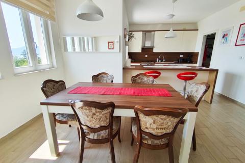 Condo/Apartment Kostrena, 105m2