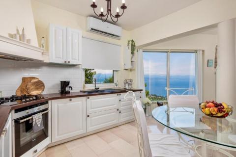 OPATIJA,LOVRAN- stan s panoramskim pogledom na more