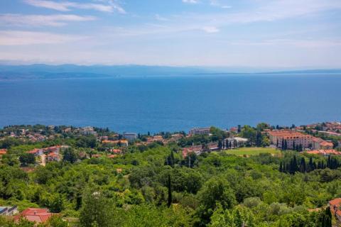 OPATIJA,LOVRAN- stan s panoramskim pogledom na more
