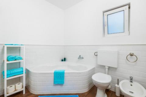 OPATIJA,LOVRAN- stan s panoramskim pogledom na more