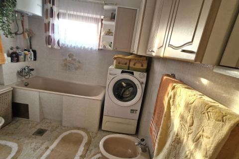 Pazin, Zarečje – Kuća 200 m² u miru prirode, zelenilo, pogled na rijeku