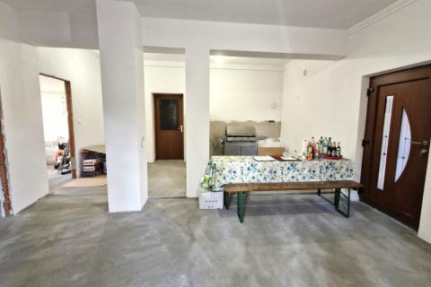 Pazin, Zarečje – Kuća 200 m² u miru prirode, zelenilo, pogled na rijeku