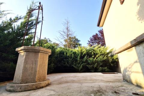 Pazin, Zarečje – Kuća 200 m² u miru prirode, zelenilo, pogled na rijeku