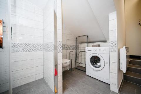 OPATIJA,IČIĆI- stan s parkingom, prvi red do mora