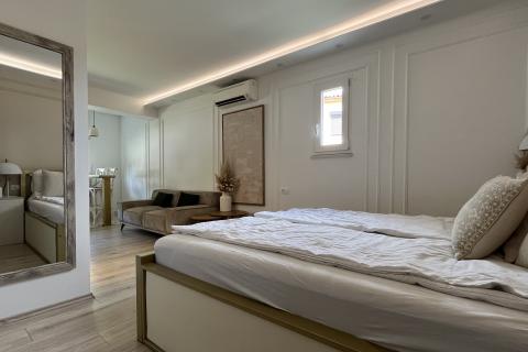 Istra, Vrsar - trosoban stan u blizini centra