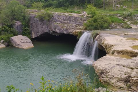 Pazin, Zarečje – Kuća 200 m² u miru prirode, zelenilo, pogled na rijeku