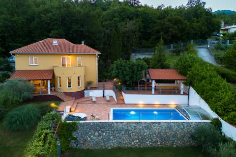 Huis Veprinac, Opatija - Okolica, 250m2