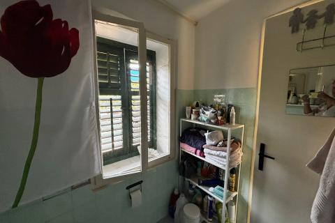 Draga Bašćanska - kuća 80m2, okućnica 90m2, spremišta 70m2, parking