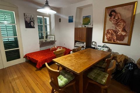 Draga Bašćanska - kuća 80m2, okućnica 90m2, spremišta 70m2, parking