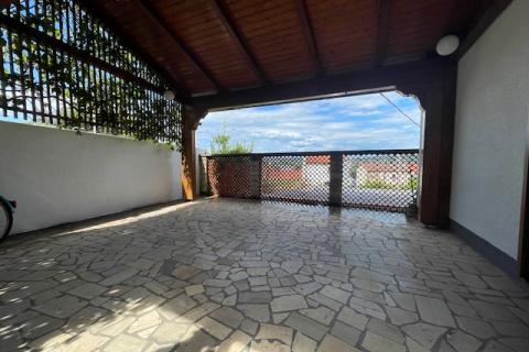 Insel KRK – PUNAT, CHARMANTES STEINHAUS – 100 m VOM MEER ENTFERNT!