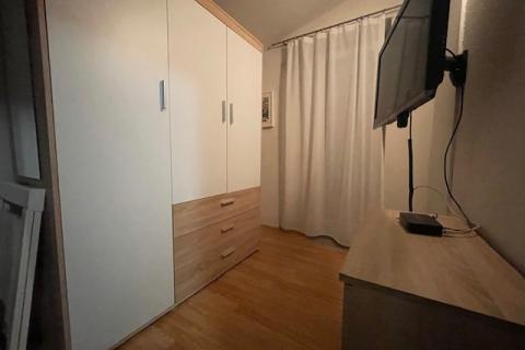 Insel KRK – PUNAT, CHARMANTES STEINHAUS – 100 m VOM MEER ENTFERNT!