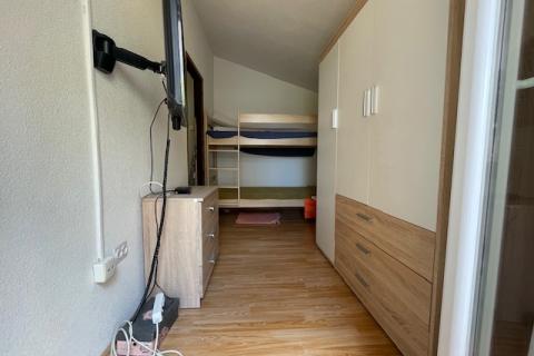 Insel KRK – PUNAT, CHARMANTES STEINHAUS – 100 m VOM MEER ENTFERNT!