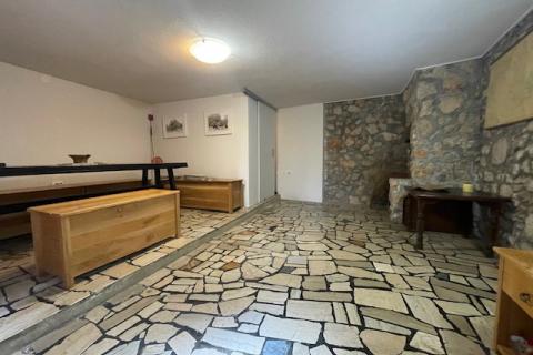 Insel KRK – PUNAT, CHARMANTES STEINHAUS – 100 m VOM MEER ENTFERNT!