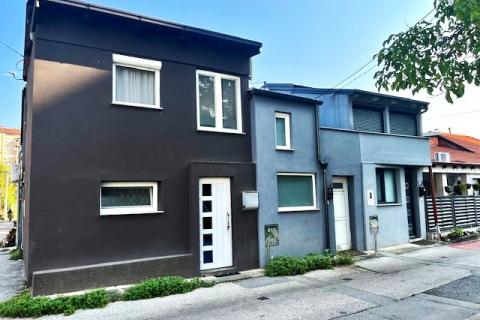 Zagreb, Ferenščica | Praktična i topla katnica za obiteljski život, 48 m2