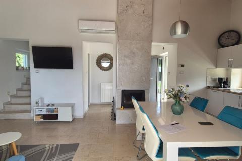 Istra, Sveti Petar u Šumi okolica samostojeća kuća sa okućnicom