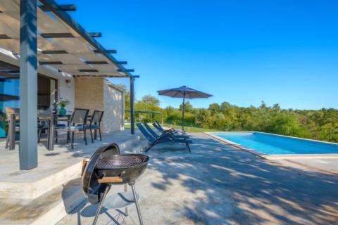 Istra, Sveti Petar u Šumi okolica samostojeća kuća sa okućnicom