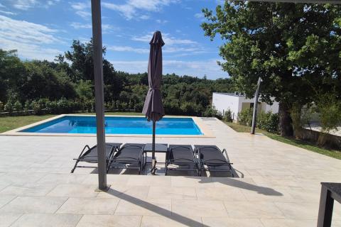 Istra, Sveti Petar u Šumi okolica samostojeća kuća sa okućnicom