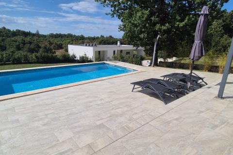 Istra, Sveti Petar u Šumi okolica samostojeća kuća sa okućnicom