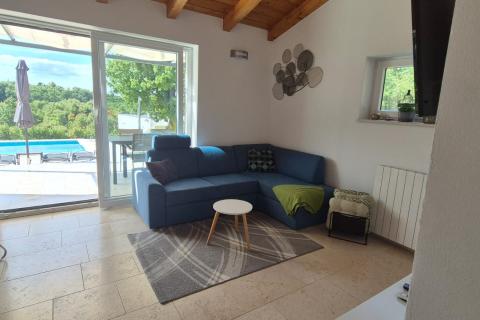 Istra, Sveti Petar u Šumi okolica samostojeća kuća sa okućnicom