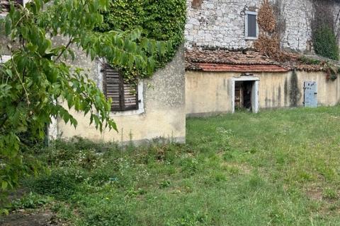 Poreč, okolica, starina i zemljište sa velikim potencijalom 