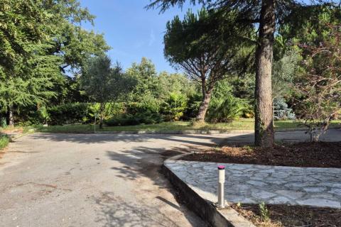 Istra, Žminj okolica - samostojeća kuća sa okućnicom 2 km od Žminja