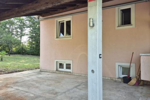 Istra, Žminj okolica - samostojeća kuća sa okućnicom 2 km od Žminja