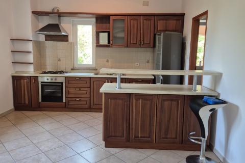 Istra, Žminj okolica - samostojeća kuća sa okućnicom 2 km od Žminja