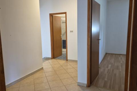 Istra, Žminj okolica - samostojeća kuća sa okućnicom 2 km od Žminja