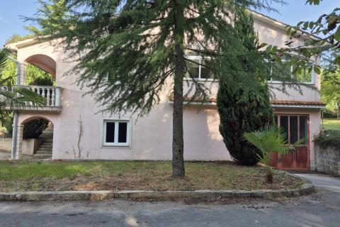 Istra, Žminj okolica - samostojeća kuća sa okućnicom 2 km od Žminja