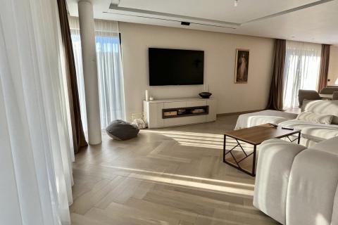 Condo/Apartment Kostrena, 124m2