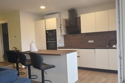 Matulji, Mihotići, dvosoban i moderno uređen stan, 63 m2