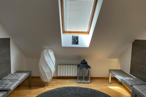 Zagreb, Trešnjevka – Stan na mirnoj lokaciji s terasom i pogledom