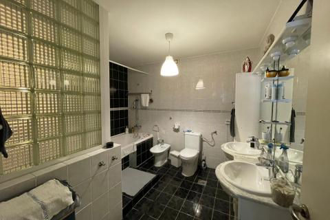 Zagreb, Trešnjevka – Stan na mirnoj lokaciji s terasom i pogledom