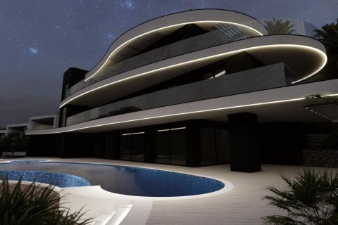 OPATIJA - MEDVEJA - Samostojeća kuća u izgradnji sa bazenom