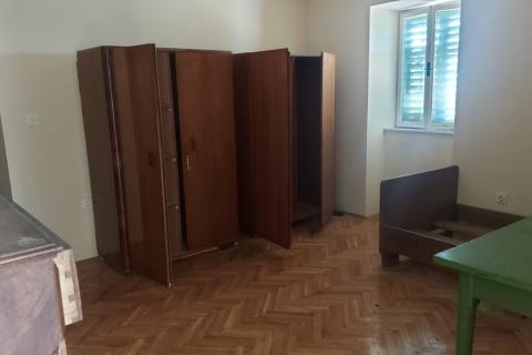 BRSEČ, starina za adaptaciju sa pogledom, 220 m2