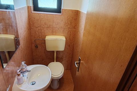 Bedrijfspand Dražice, Jelenje, 60m2