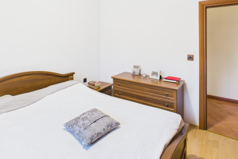 ISTRIA, ŽMINJ – Appartamento con giardino, cucina estiva e cantina