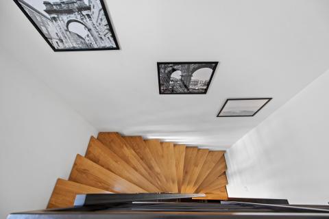 Istrien, Medulin – Luxusvilla mit drei Apartments, 200 m vom Strand – Meerblick