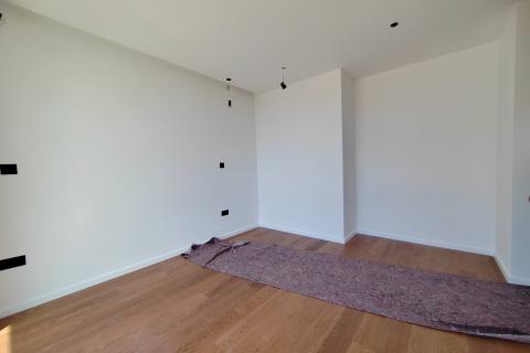 OTOK KRK-GRAD KRK apartman za prodaju u novogradnji 400 metara do mora