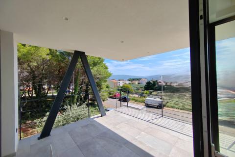 OTOK KRK-GRAD KRK apartman za prodaju u novogradnji 400 metara do mora