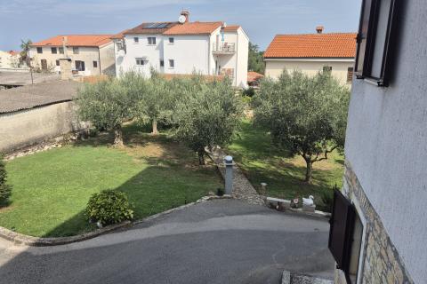 Istra, Poreč okolica - kamena kuća sa okućnicom 2 km od grada