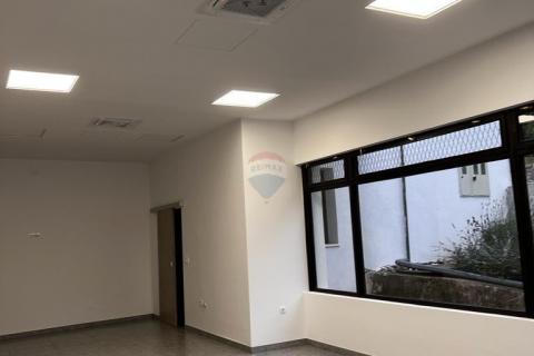 Bribir, najam poslovnog prostora 100m2 u centru