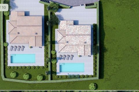 ISTRA, JURAL - 2 građevinske parcele s projektima