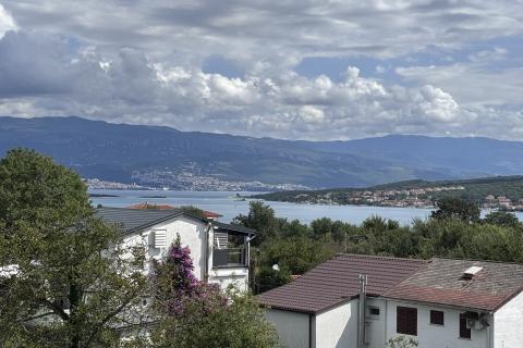 OTOK KRK-ČIŽIĆI apartman na prvom katu  3SS+DB-NOVOGRADNJA