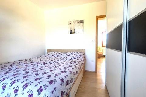 Istra,Umag-Dvije kuće s dozvolom za gradnju 6 stanova