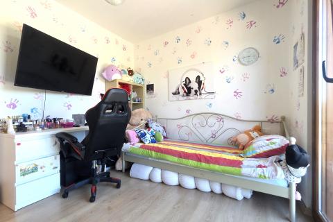 Istra,Umag-Dvije kuće s dozvolom za gradnju 6 stanova