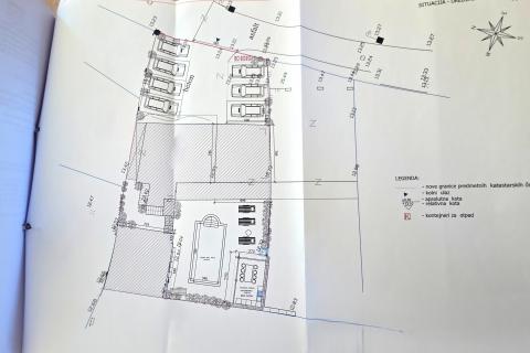 Istra,Umag-Dvije kuće s dozvolom za gradnju 6 stanova