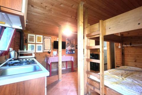 Istra,Lovrečica,okolica-Kuća s velikom okućnicom