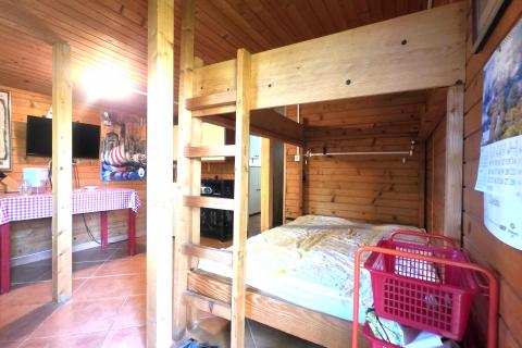 Istra,Lovrečica,okolica-Kuća s velikom okućnicom