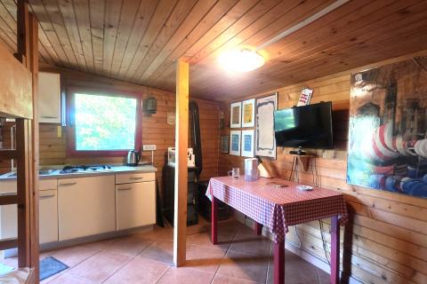 Istra,Lovrečica,okolica-Kuća s velikom okućnicom